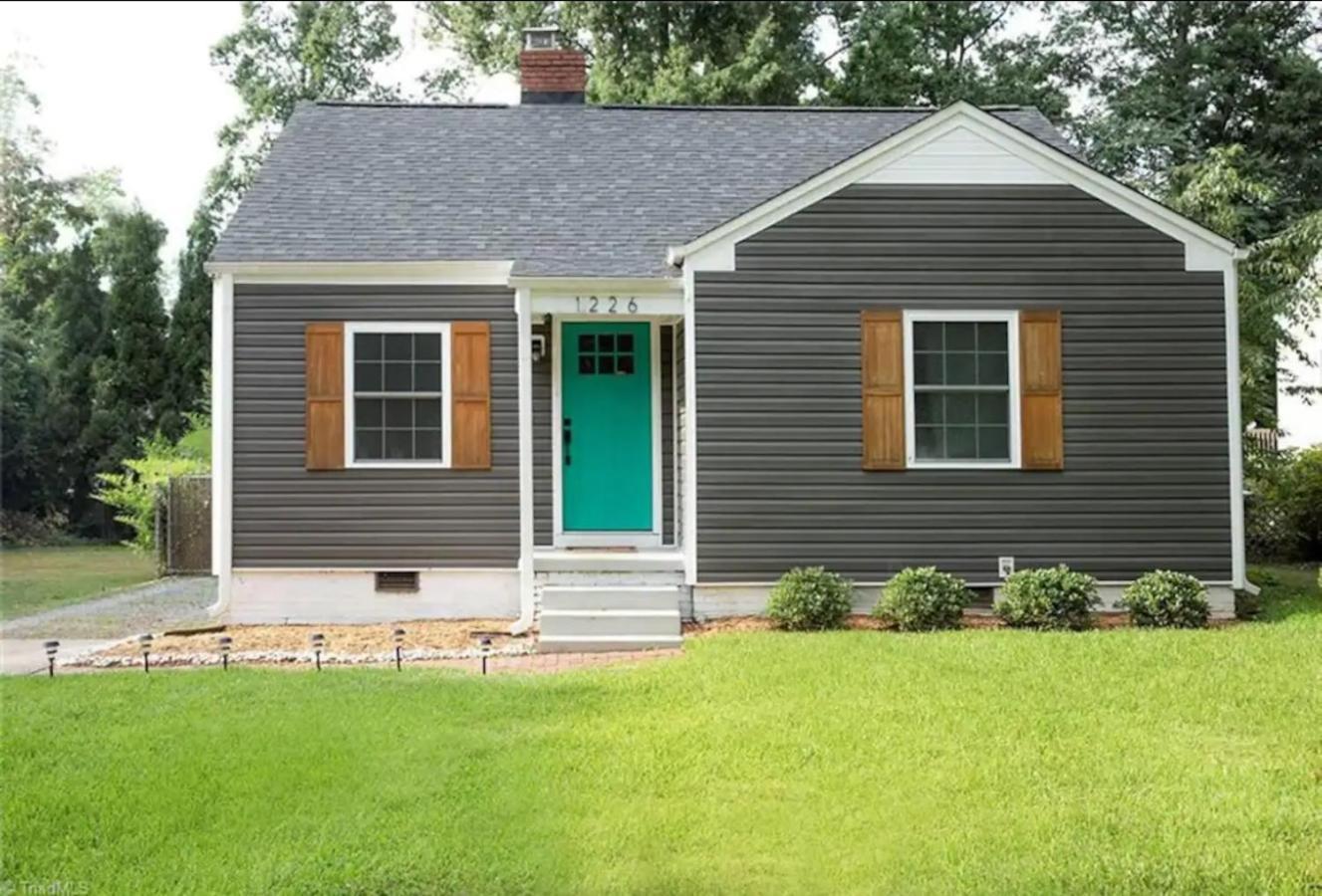 The Peacock House - Close To Restaurants And Shops Greensboro